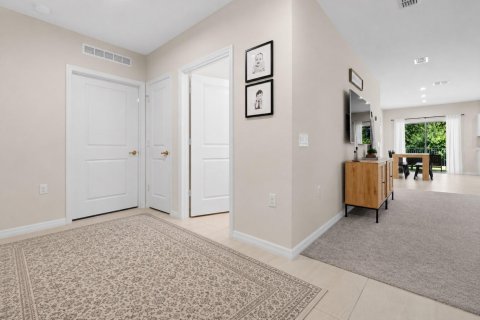 Villa ou maison à vendre à St. Lucie, Floride: 3 chambres, 148.09 m2 № 2188479 - photo 4