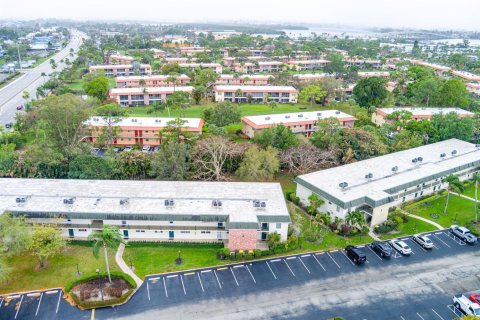 Condo in Stuart, Florida, 2 bedrooms  № 2078567 - photo 27