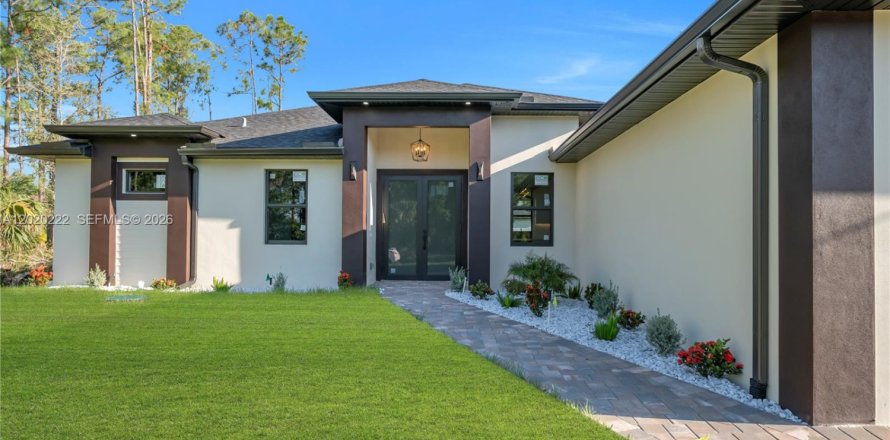 Villa ou maison à Lehigh Acres, Floride 4 chambres, 165.18 m2 № 2259856