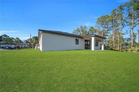 Villa ou maison à vendre à Lehigh Acres, Floride: 4 chambres, 165.18 m2 № 2259856 - photo 7
