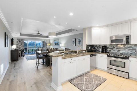Condominio en venta en Four Corners, Florida, 3 dormitorios, 151.43 m2 № 1518393 - foto 13