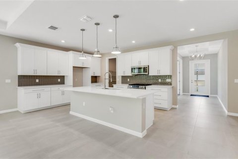 Casa en venta en DeLand, Florida, 3 dormitorios, 184.23 m2 № 2151415 - foto 4
