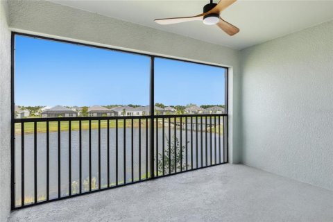 Copropriété à louer à Lakewood Ranch, Floride: 2 chambres, 126.9 m2 № 2094755 - photo 30