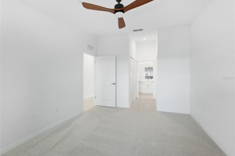Copropriété à louer à Lakewood Ranch, Floride: 2 chambres, 126.9 m2 № 2094755 - photo 19