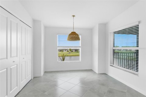 Copropriété à louer à Lakewood Ranch, Floride: 2 chambres, 126.9 m2 № 2094755 - photo 16
