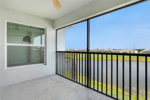 Copropriété à louer à Lakewood Ranch, Floride: 2 chambres, 126.9 m2 № 2094755 - photo 29