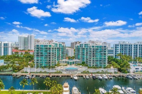 Condominio en Aventura, Florida, 3 dormitorios  № 2013043