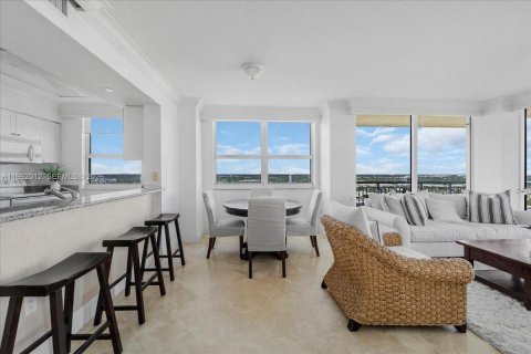 Купить кондоминиум в Авентура, Флорида 2 спальни, 115.66м2, № 2023828 - фото 6