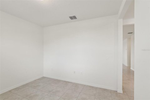 House in Lake Alfred, Florida 3 bedrooms, 155.7 sq.m. № 1578217 - photo 18