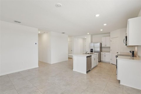 House in Lake Alfred, Florida 3 bedrooms, 155.7 sq.m. № 1578217 - photo 11