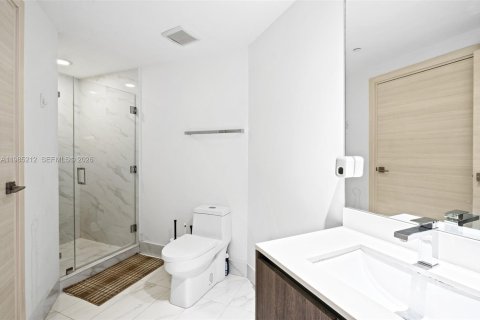 Condo in Miami, Florida, 2 bedrooms № 2050903 - photo 19