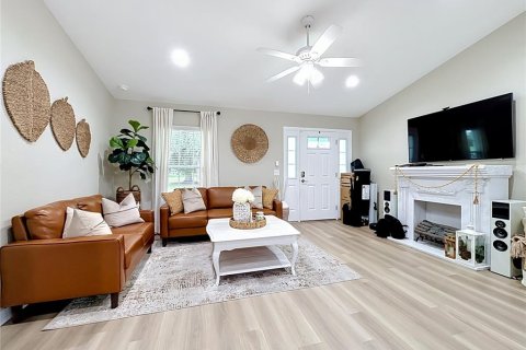 Villa ou maison à vendre à Winter Haven, Floride: 4 chambres, 170.01 m2 № 2415224 - photo 6