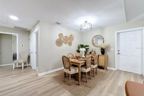 Villa ou maison à vendre à Winter Haven, Floride: 4 chambres, 170.01 m2 № 2415224 - photo 20
