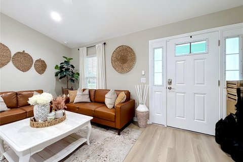 Villa ou maison à vendre à Winter Haven, Floride: 4 chambres, 170.01 m2 № 2415224 - photo 4