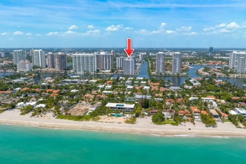 Copropriété à vendre à Aventura, Floride: 2 chambres, 112.78 m2 № 1958551 - photo 14