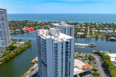 Copropriété à vendre à Aventura, Floride: 2 chambres, 112.78 m2 № 1958551 - photo 6