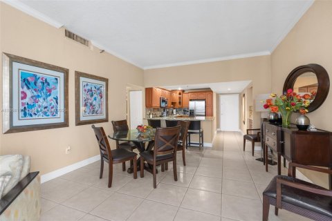 Copropriété à vendre à Aventura, Floride: 2 chambres, 112.78 m2 № 1958551 - photo 28