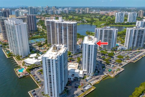 Copropriété à vendre à Aventura, Floride: 2 chambres, 112.78 m2 № 1958551 - photo 5