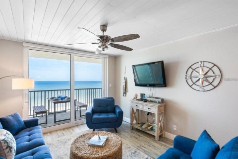 Condo in Indian Shores, Florida, 3 bedrooms № 2225730 - photo 5