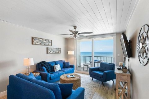 Condo in Indian Shores, Florida, 3 bedrooms № 2225730 - photo 4