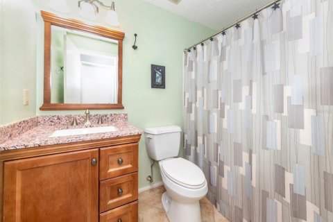 Condo in Venice, Florida, 2 bedrooms  № 1540142 - photo 17