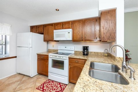 Condo in Venice, Florida, 2 bedrooms  № 1540142 - photo 5