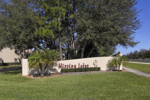 Condo in Venice, Florida, 2 bedrooms  № 1540142 - photo 25
