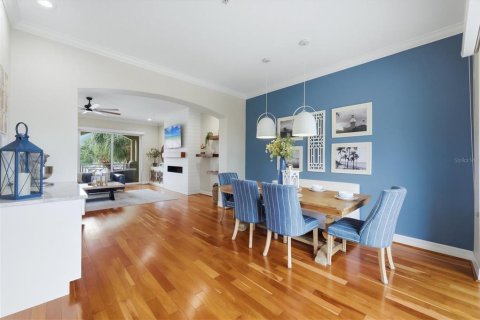 Townhouse in Venice, Florida 4 bedrooms, 308.81 sq.m. № 2408487 - photo 22