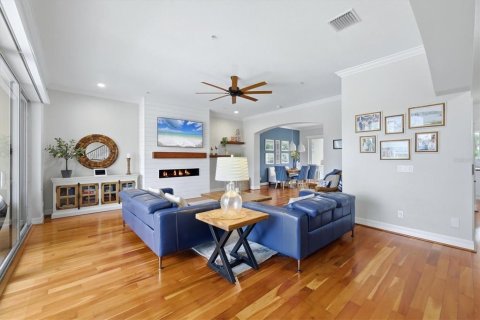 Townhouse in Venice, Florida 4 bedrooms, 308.81 sq.m. № 2408487 - photo 17