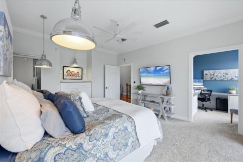 Townhouse in Venice, Florida 4 bedrooms, 308.81 sq.m. № 2408487 - photo 30
