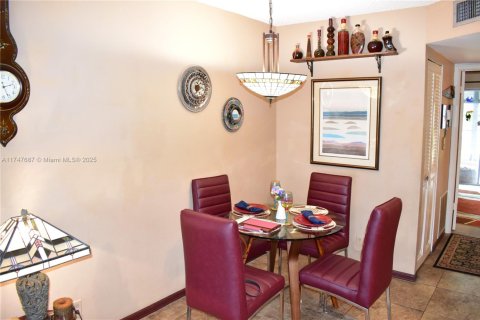 Copropriété à vendre à Sunrise, Floride: 1 chambre, 54.81 m2 № 1730361 - photo 7