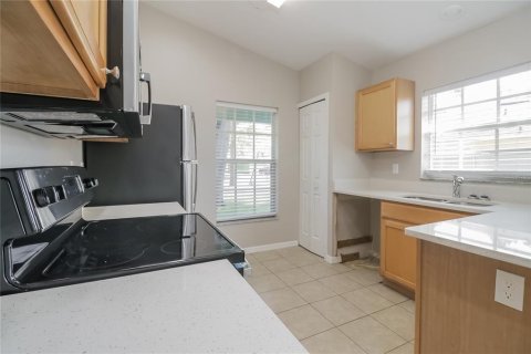 House in Lakeland, Florida 3 bedrooms, 110.09 sq.m. № 1912711 - photo 5