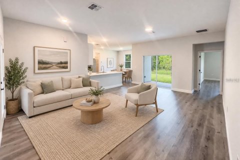 Villa ou maison à vendre à DeLand, Floride: 4 chambres, 156.73 m2 № 2410471 - photo 2