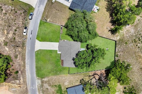 House in Ocklawaha, Florida 3 bedrooms, 122.91 sq.m. № 2128888 - photo 11