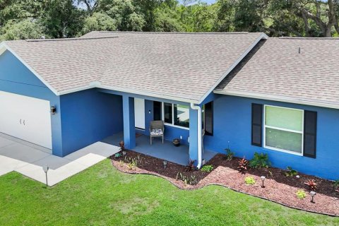 House in Ocklawaha, Florida 3 bedrooms, 122.91 sq.m. № 2128888 - photo 2