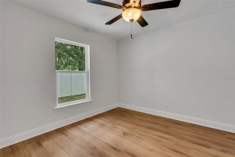 House in Lakeland, Florida 3 bedrooms, 137.87 sq.m. № 1744458 - photo 19