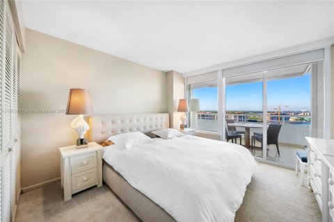Copropriété à vendre à Miami Beach, Floride: 2 chambres, 118.08 m2 № 2008925 - photo 19