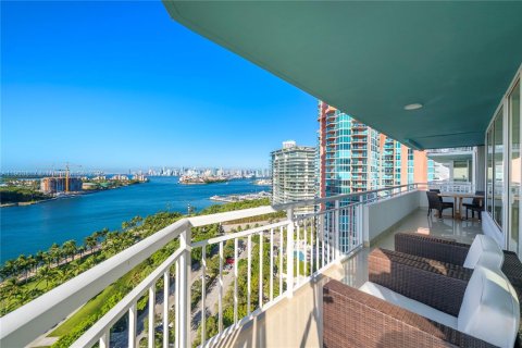 Copropriété à vendre à Miami Beach, Floride: 2 chambres, 118.08 m2 № 2008925 - photo 5