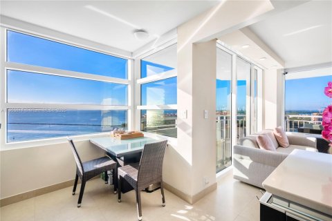 Copropriété à vendre à Miami Beach, Floride: 2 chambres, 118.08 m2 № 2008925 - photo 16