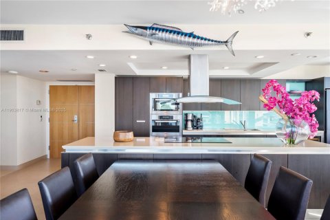 Copropriété à vendre à Miami Beach, Floride: 2 chambres, 118.08 m2 № 2008925 - photo 13