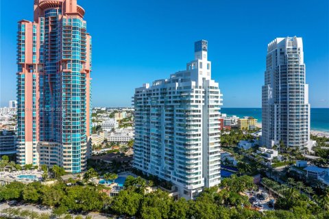Copropriété à vendre à Miami Beach, Floride: 2 chambres, 118.08 m2 № 2008925 - photo 24