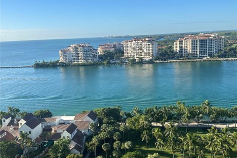 Copropriété à vendre à Miami Beach, Floride: 2 chambres, 118.08 m2 № 2008925 - photo 7
