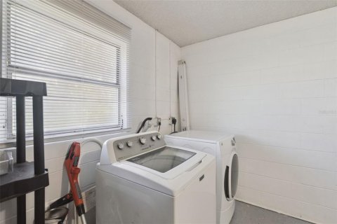 Villa ou maison à vendre à Ocala, Floride: 3 chambres, 101.45 m2 № 2236305 - photo 12