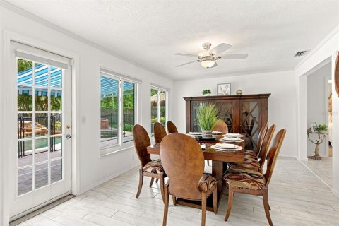 Villa ou maison à vendre à Tarpon Springs, Floride: 3 chambres, 194.44 m2 № 2227908 - photo 24