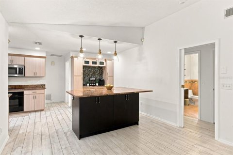 Villa ou maison à vendre à Tarpon Springs, Floride: 3 chambres, 194.44 m2 № 2227908 - photo 20
