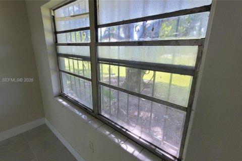 Appartement à louer à Opa-locka, Floride: 2 chambres, 78.97 m2 № 2061629 - photo 20
