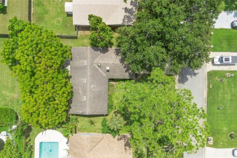 House in Daytona Beach, Florida 3 bedrooms, 110.18 sq.m. № 1916251 - photo 23