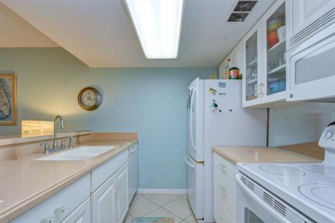 Condominio en venta en Saint Pete Beach, Florida, 1 dormitorio, 60.85 m2 № 2320923 - foto 12