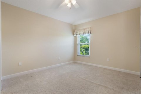 House in Winter Haven, Florida 4 bedrooms, 178.28 sq.m. № 1681740 - photo 23