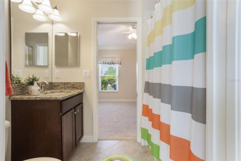 House in Winter Haven, Florida 4 bedrooms, 178.28 sq.m. № 1681740 - photo 22